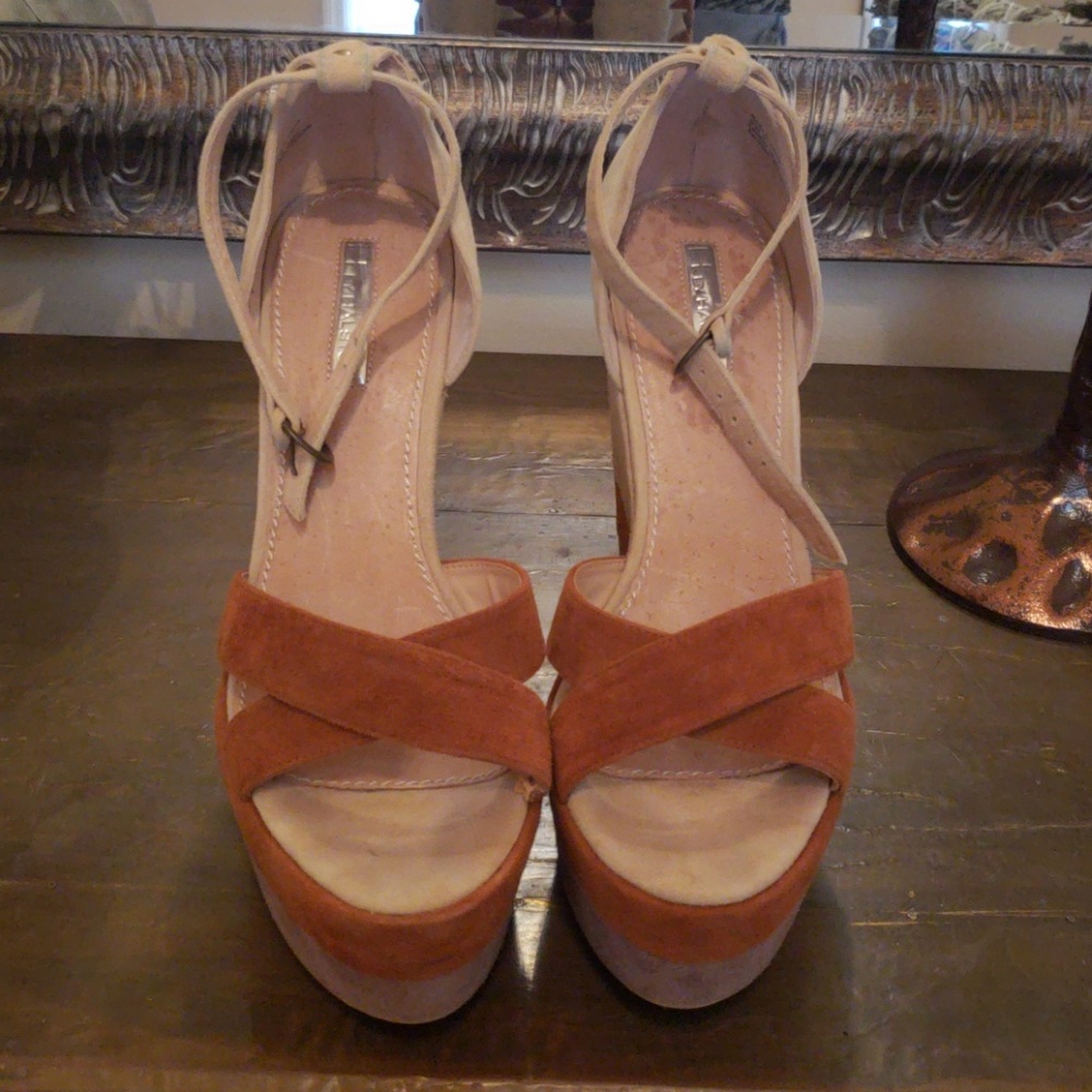 Swede Wedge Sandles